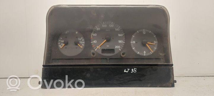 Volkswagen II LT Compteur de vitesse tableau de bord 2D0919850A