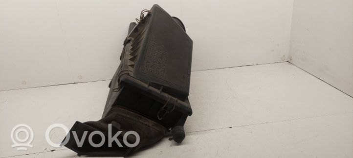 Ford Mondeo MK I Oro filtro dėžė 93BB9600AH