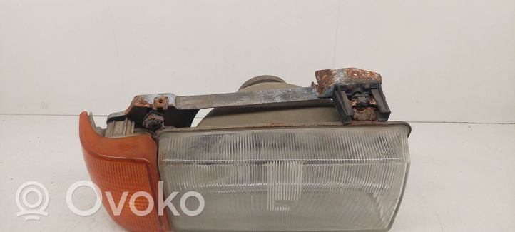 Audi 80 90 B2 Lampa przednia 1305621025