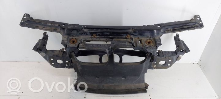 BMW 3 E46 Pannello di supporto del radiatore 8202832