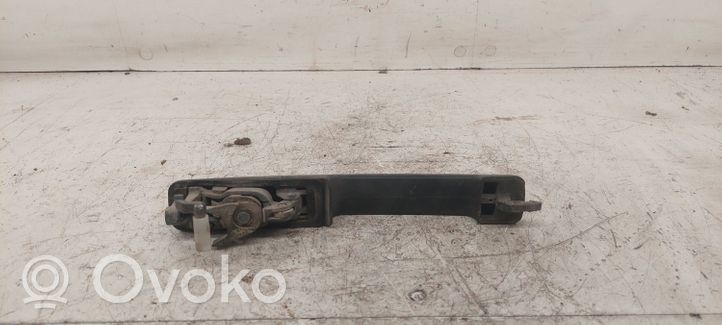 Volkswagen PASSAT B3 Klamka zewnętrzna drzwi przednich 357837223A