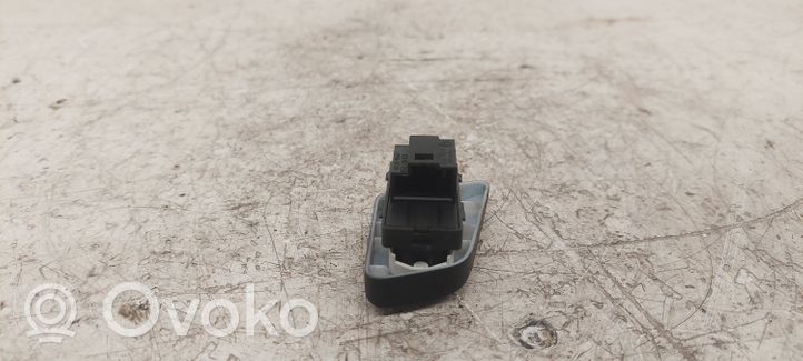 Volkswagen PASSAT B6 Central locking switch button 3C0962125B