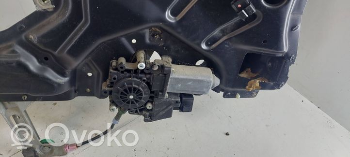 Audi A6 S6 C4 4A Alzacristalli manuale della portiera anteriore 43R001025