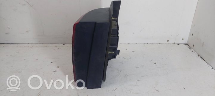 Volkswagen PASSAT B4 Lampa tylna 3A9954111B