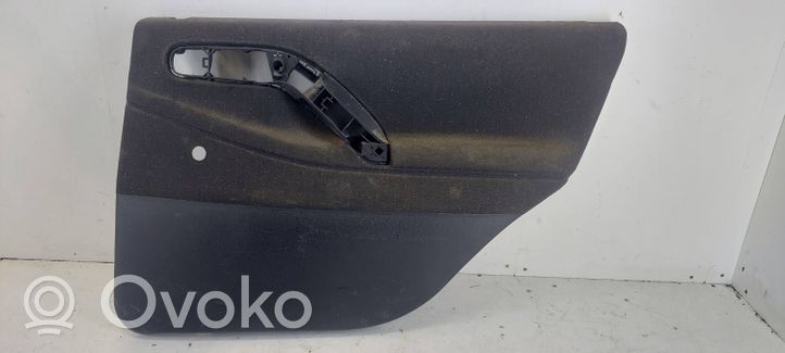 Volkswagen PASSAT B4 Takaoven verhoilu 3A0867212