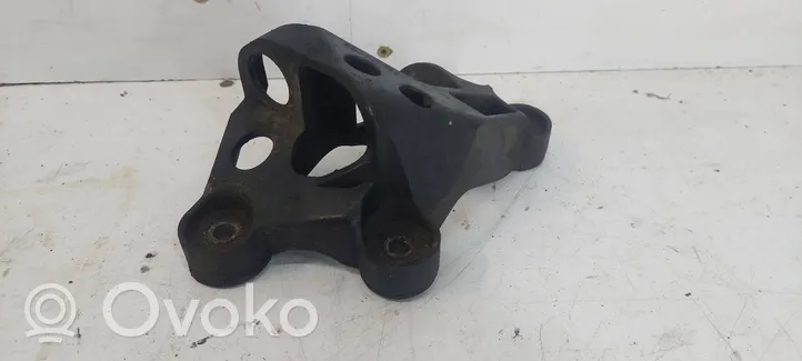 Volkswagen Polo IV 9N3 Supporto del cavo della leva del cambio 6Q0711789F