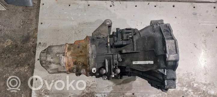 Volkswagen PASSAT B5 Manual 5 speed gearbox 01E301103KL