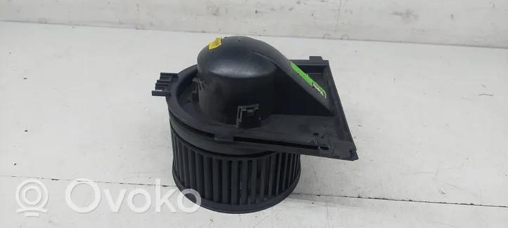 Volkswagen PASSAT B5 Heater fan/blower 8D1819021B