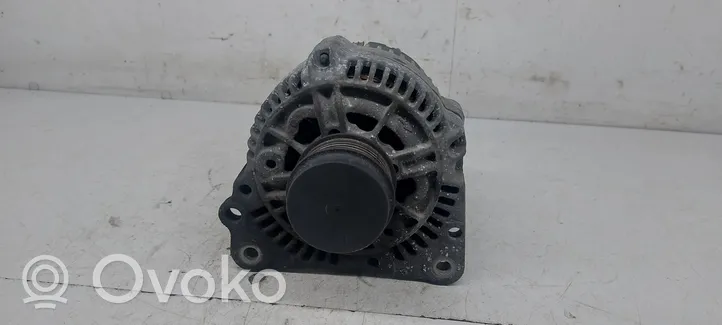 Volkswagen PASSAT B5 Alternator 028903027Q