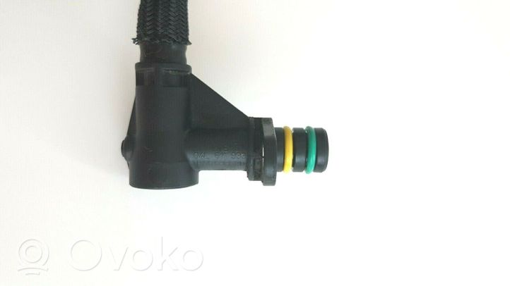 Seat Leon (5F) Caurulīte (-es) / šļūtene (-es) 04L129456E