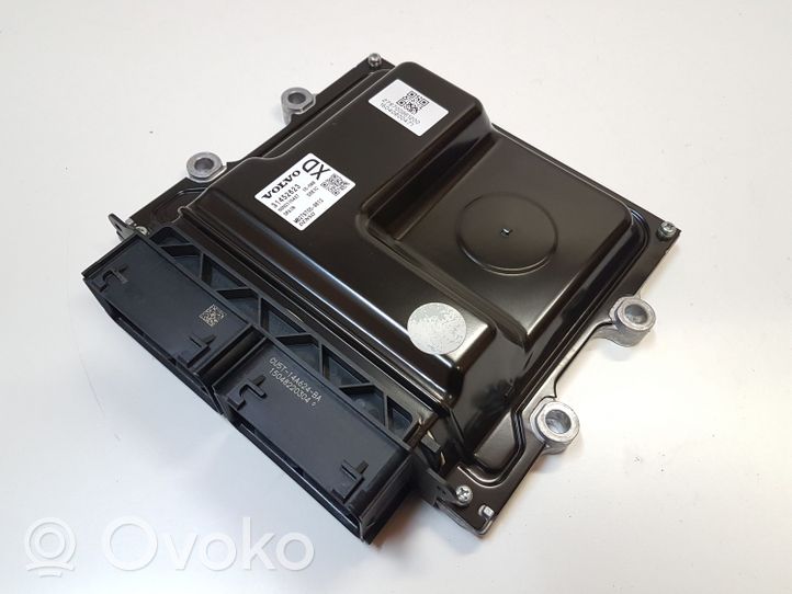 Volvo XC60 Engine control unit/module 31452623