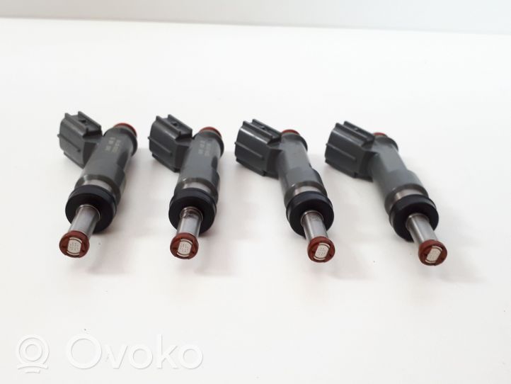 Toyota C-HR Injecteur de carburant 232500T110