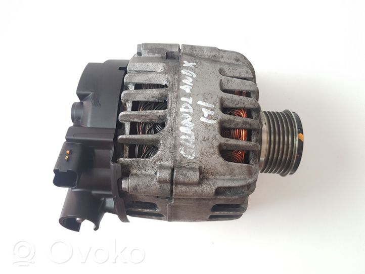 Opel Grandland X Generatore/alternatore 9826573480