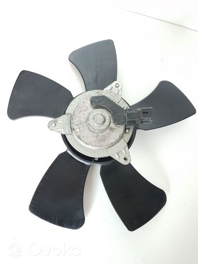 Mitsubishi ASX Ventilatore di raffreddamento elettrico del radiatore 3R021M1X31