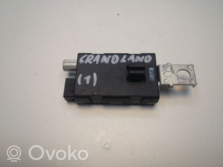 Opel Grandland X Amplificateur d'antenne 81648300