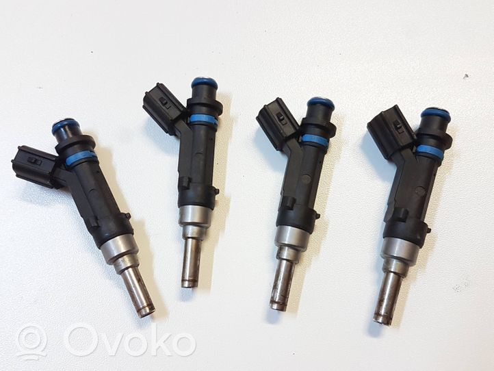 Toyota Yaris Fuel injectors set 0280158213