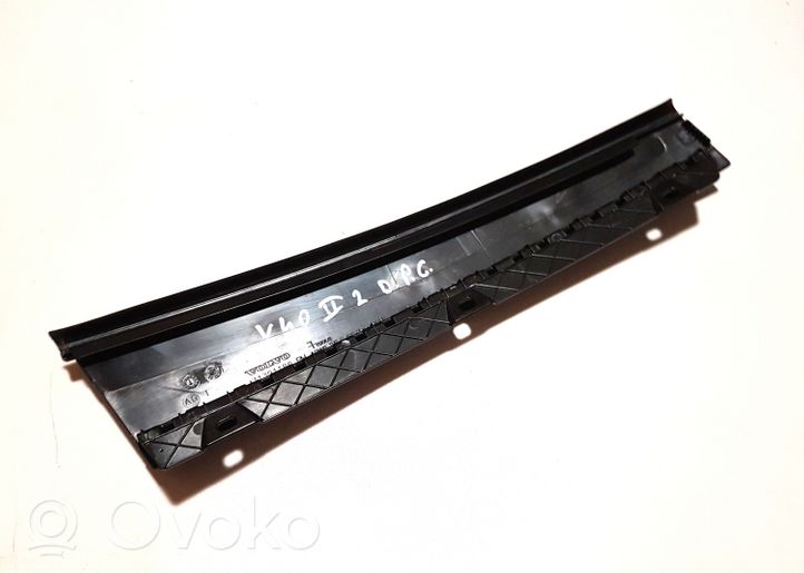 Volvo V40 Rivestimento modanatura del vetro della portiera posteriore 31391186