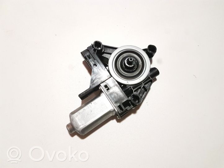 Volvo V40 Motorino alzacristalli della portiera anteriore 966268103