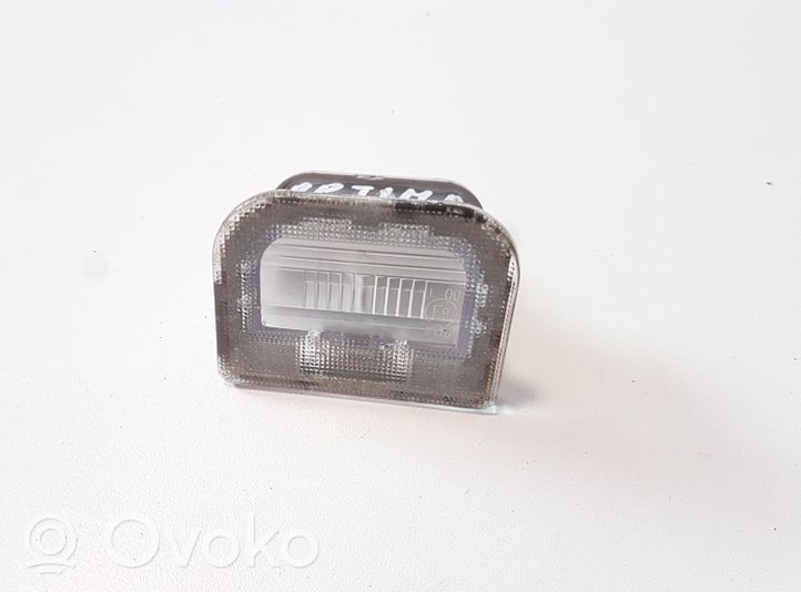 KIA Optima Lampa oświetlenia tylnej tablicy rejestracyjnej 92501D4000