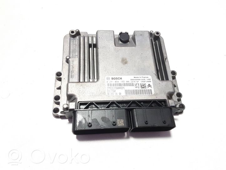 Peugeot Partner III Sterownik / Moduł ECU 9825318180