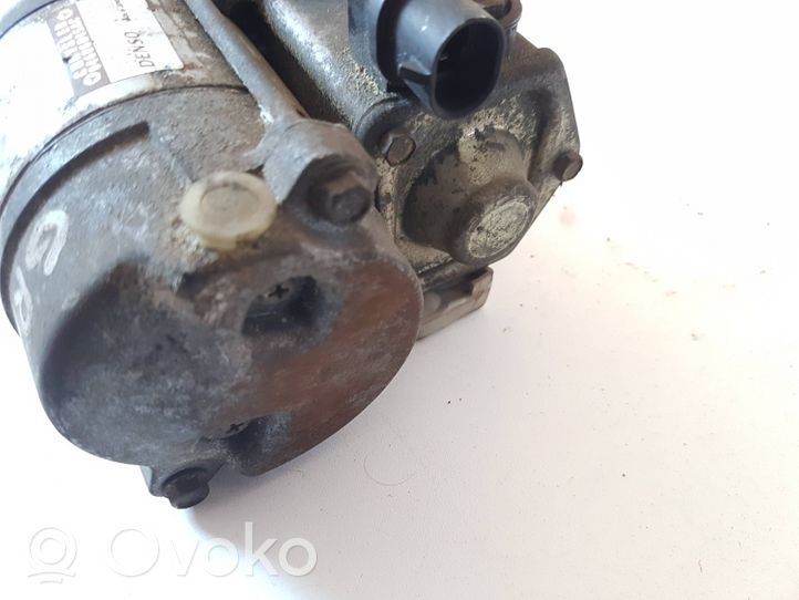 Chrysler Grand Voyager II Starter motor 04686045AC