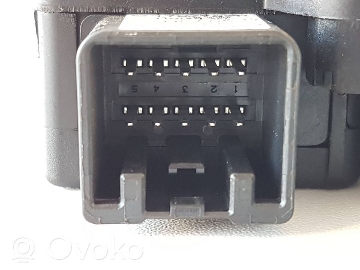 Volvo S80 Motore/attuatore 1705137E