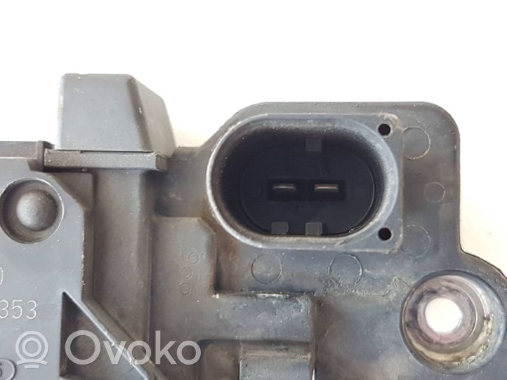 Iveco Daily 35.8 - 9 Parte del generatore/alternatore F00M145353