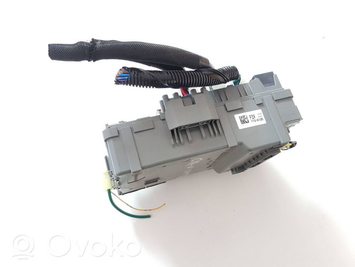 Honda CR-V Module de fusibles E6116RA000021