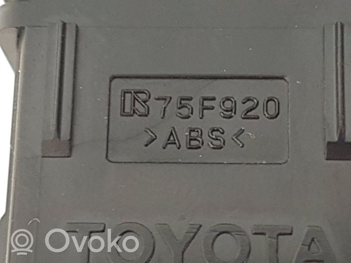 Toyota RAV 4 (XA40) Muut kytkimet/nupit/vaihtimet 75F920