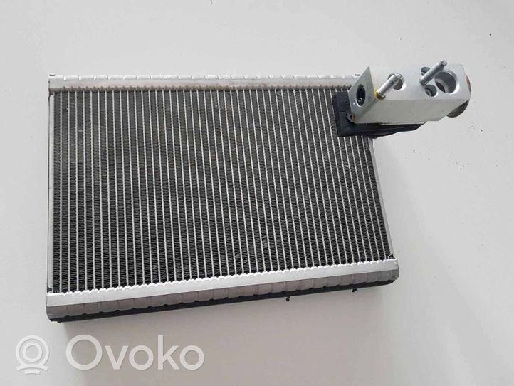 Citroen C5 Aircross Radiateur condenseur de climatisation J2842