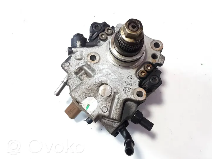 Mercedes-Benz E A207 Pompe d'injection de carburant à haute pression A6510701801