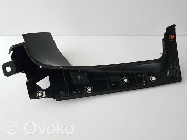 Subaru Forester SK Garniture de hayon 96031SJ040