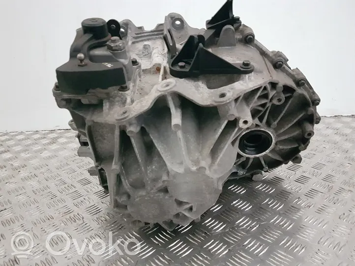 Volvo V60 Mechaninė 6 pavarų dėžė RFE66R7F097BB