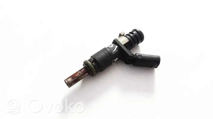 Mercedes-Benz ML W164 Fuel injector A2720780249