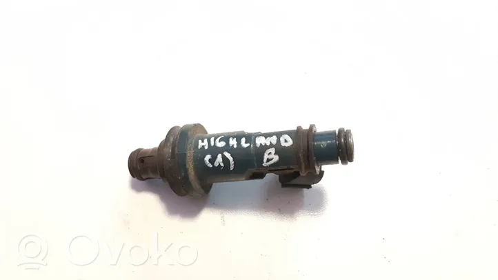 Toyota Highlander XU20 Fuel injector 2325020020