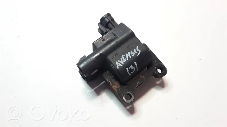 Toyota Avensis T220 Cewka zapłonowa wysokiego napięcia 9091902217