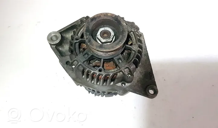 Renault Laguna I Alternador 2541600F