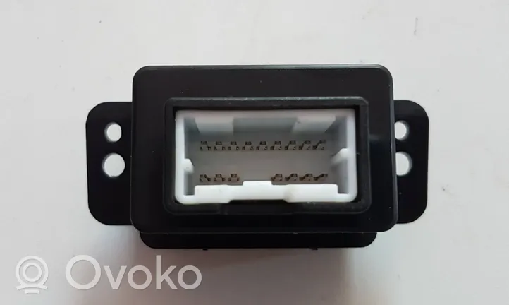 KIA Sorento Gniazdo / Złącze USB 961202P000