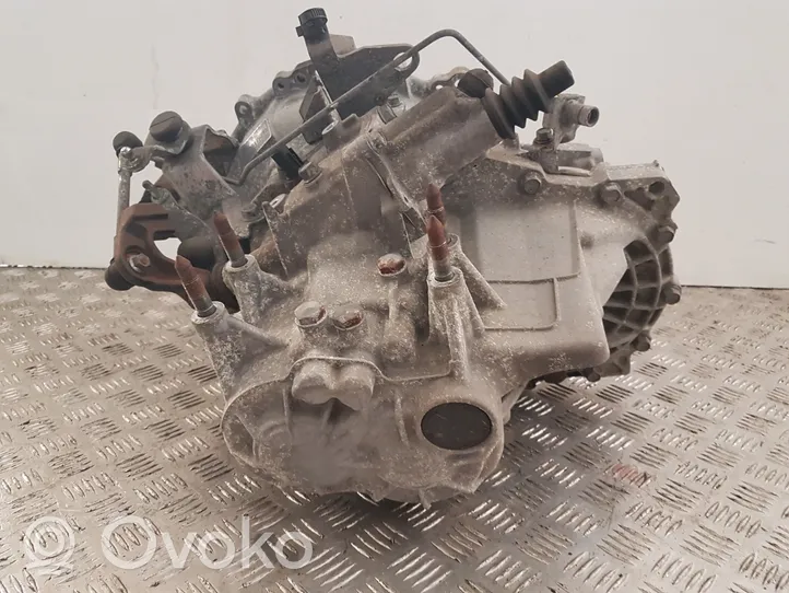 Mitsubishi ASX Manual 5 speed gearbox 2500A576