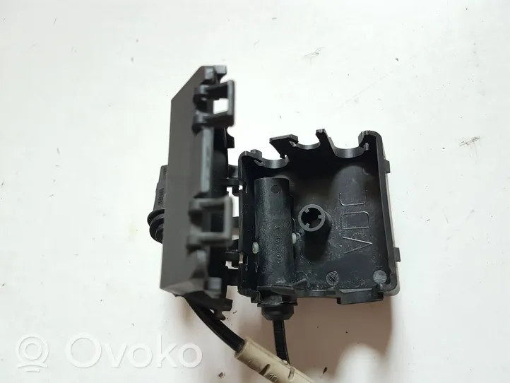 BMW 3 F30 F35 F31 Sensor de freno del ABS trasero 6869322