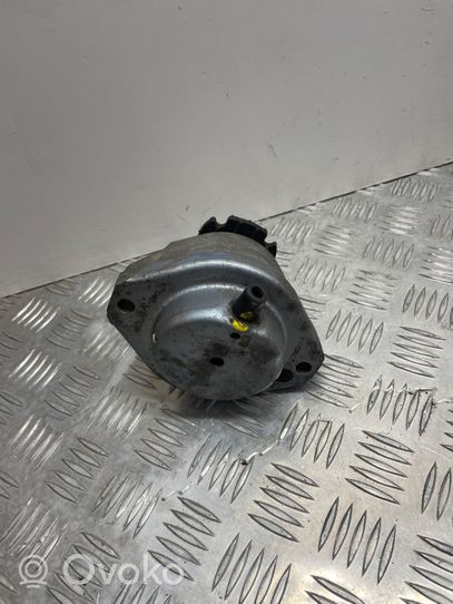 BMW 5 E60 E61 Supporto di montaggio del motore 6769874