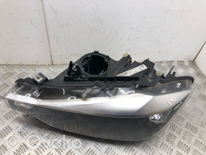 BMW 3 F30 F35 F31 Lampa przednia 7211100000