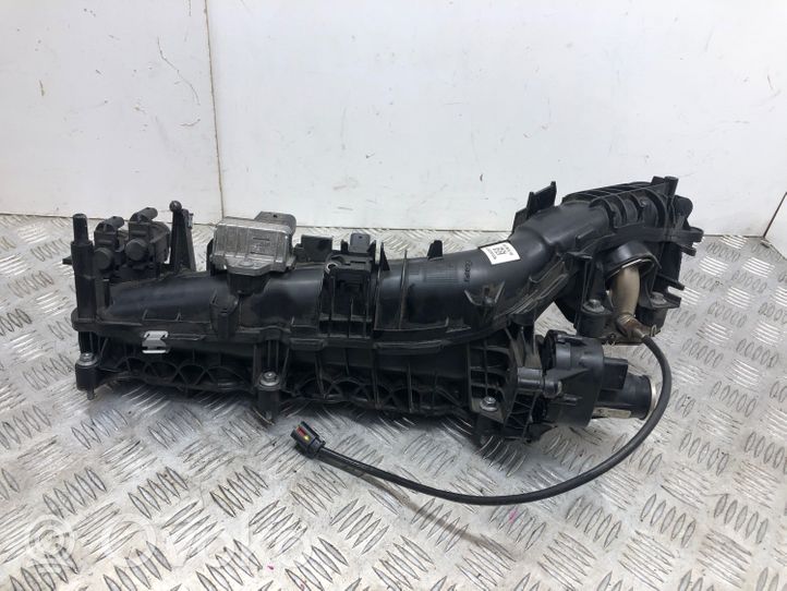 BMW 5 F10 F11 Intake manifold 8513655