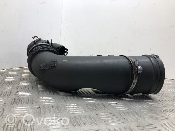 BMW 4 F32 F33 Tuyau d'admission d'air turbo 8512381