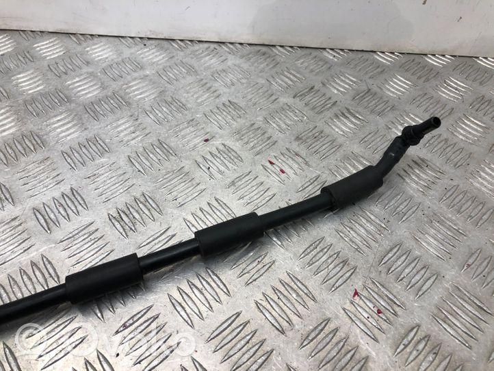 BMW 3 F30 F35 F31 Unterdruckleitung / Unterdruckschlauch 7601031