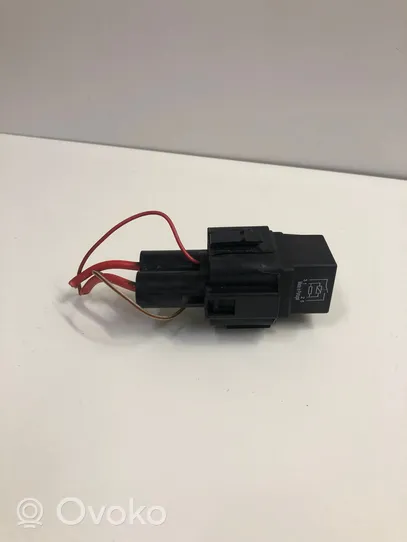 BMW 3 F30 F35 F31 Other relay 9207913