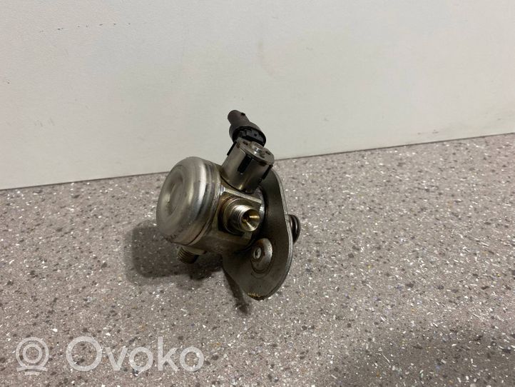 BMW 7 G11 G12 Pompe d'injection de carburant à haute pression 8601015