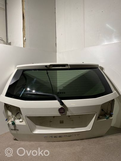 Fiat Freemont Takaluukun/tavaratilan kansi 55108674