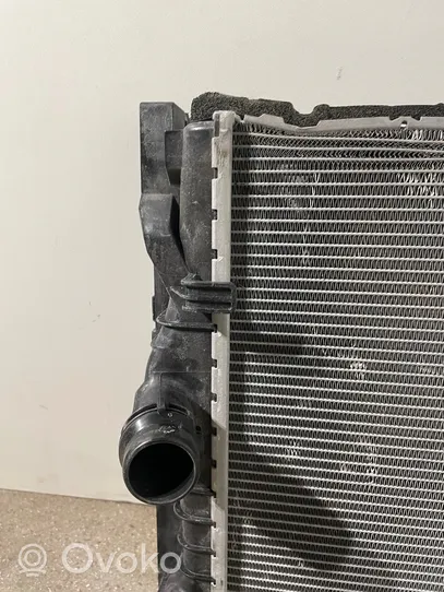 BMW 5 G30 G31 Radiateur de refroidissement 8474824