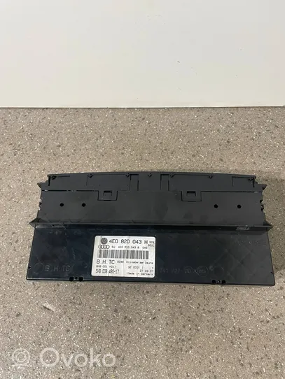 Audi A8 S8 D3 4E Panel klimatyzacji 4E0820043H